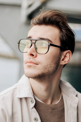 Chris R., Washington
